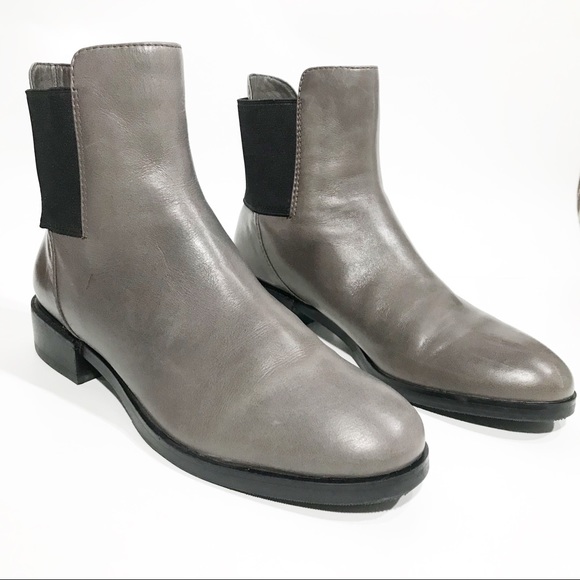Clark’s Marquette Wish Leather Ankle Chelsea Boot - Picture 3 of 8